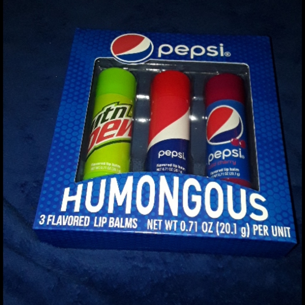 PEPSI GIANT LIP BALMS. NWT! SUMMER DEAL$3🍒 FINAL PRICE!
